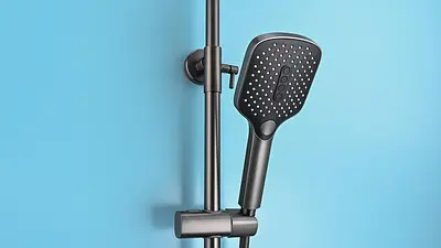 Jaki taboret pod prysznic dla seniora wybrać? Bezpieczne opcje