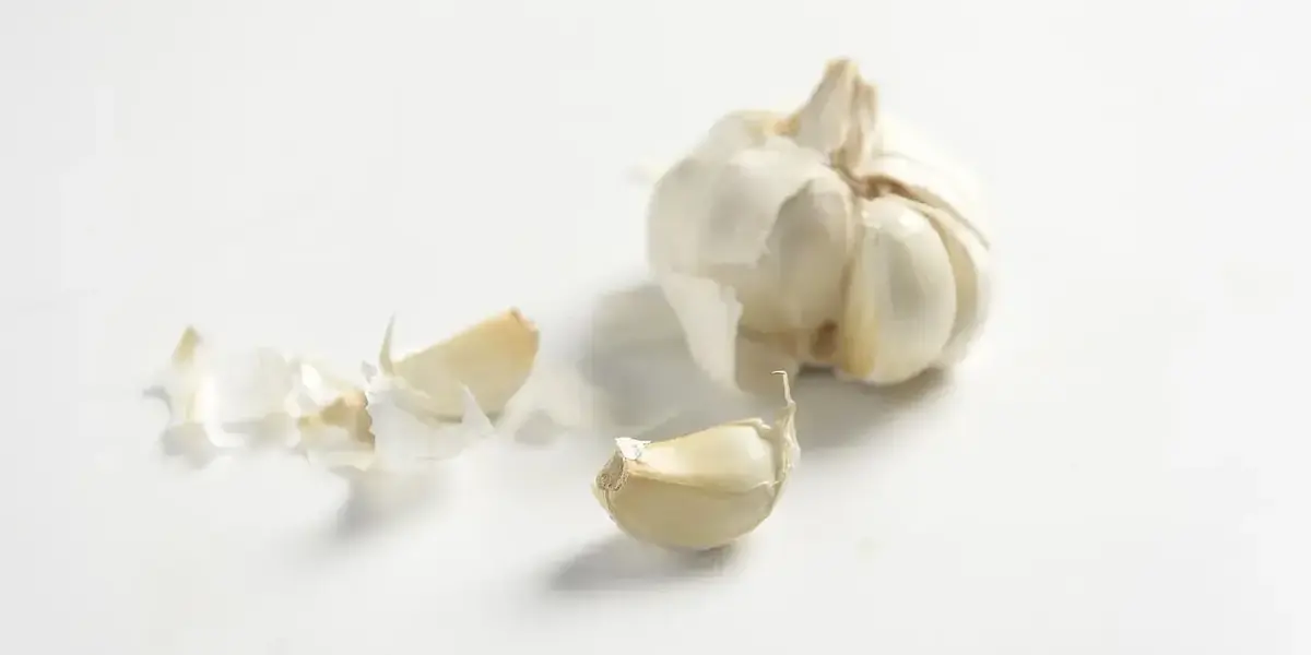 Jakie produkty spożywcze warto unikać dla zdrowia układu moczowego?