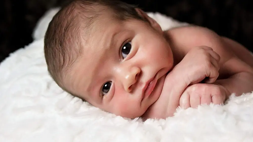 Jak wygląda adopcja noworodka w Polsce? Odkryj szczęście!