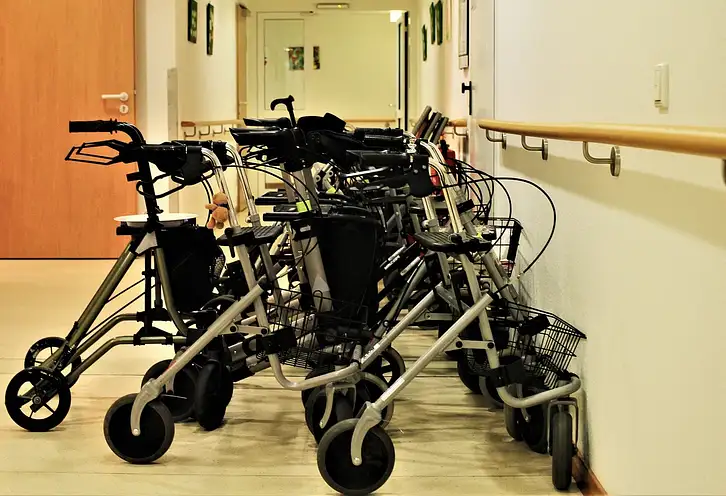 Chodzik dla osoby po udarze – sprawdzony wybór dla zdrowia